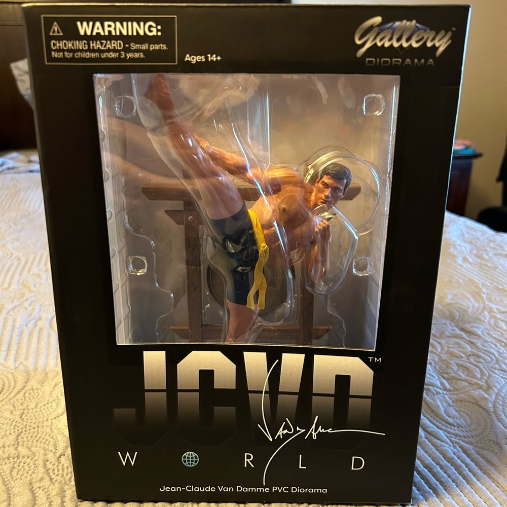 Jean-Claude Van Damme PVC Gallery Diorama COLLECTORS ITEM